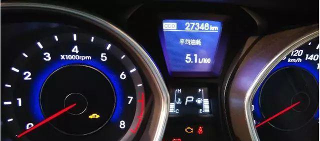 老司机开车攻略（提高驾驶技巧，让每一次出行更加顺畅）